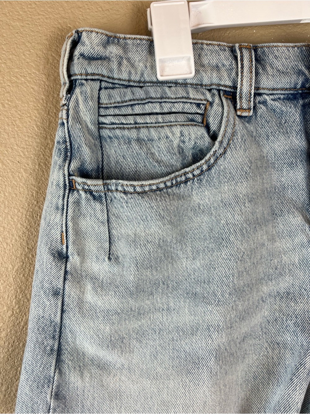 Pilcro Devon Jean Shorts - Picture 4 of 11